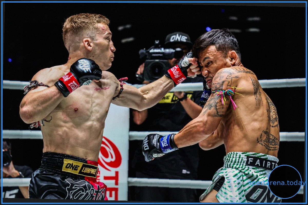 Дионата Сантос Тобиас нацелен на подбородок Тонглампуна на ONE Friday Fights 173