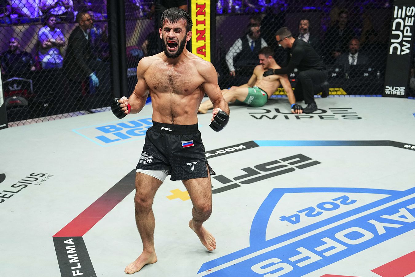 Preview Гаджи Рабаданов нокаутировал Марка Диакези за 32 секунды на PFL 3