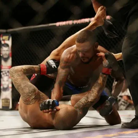 Майкл Джонсон, нокаутировавший Порье, хочет особого выхода на UFC 318