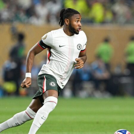 «Милан» на пороге революции: Нкунку почти в кармане, Довбик на горизонте