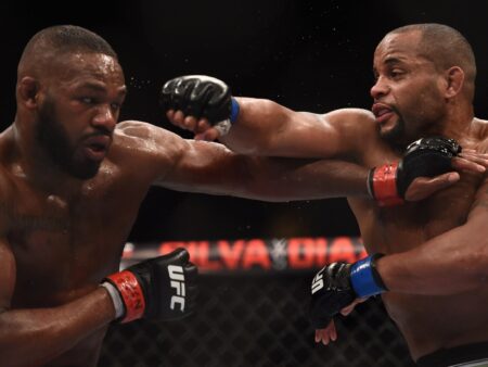 UFC 320: Когда Спорное Решение Становится Поворотным Моментом – Почему Микс «Выиграл» Бой, по мнению Дэниэла Кормье