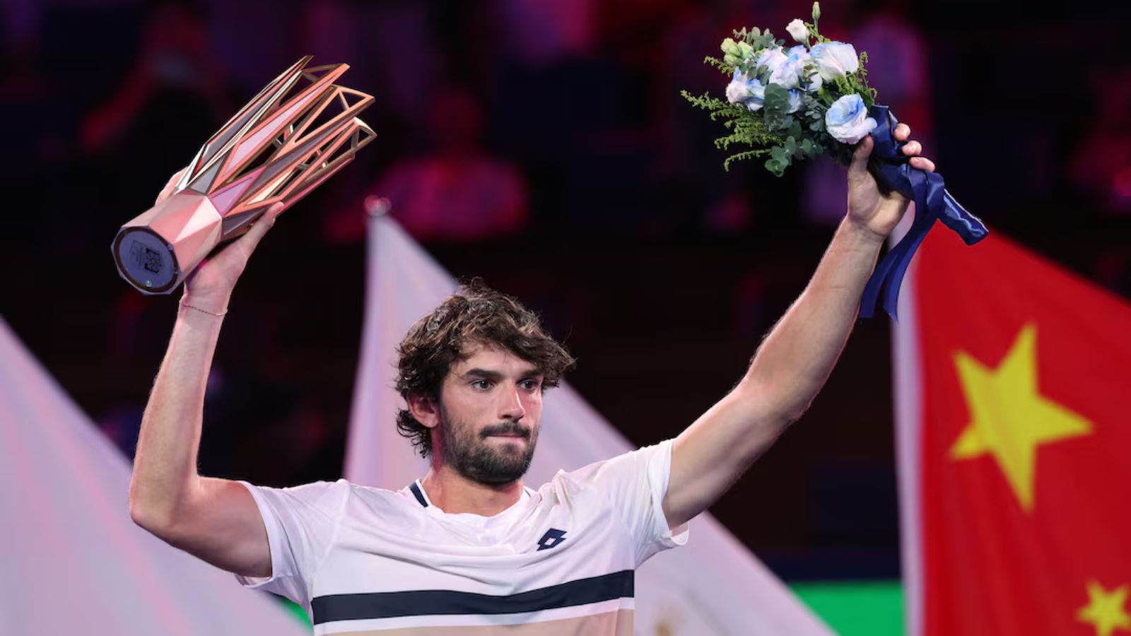 Preview Триумф аутсайдера: Как Валентин Вашеро переписал историю Шанхая