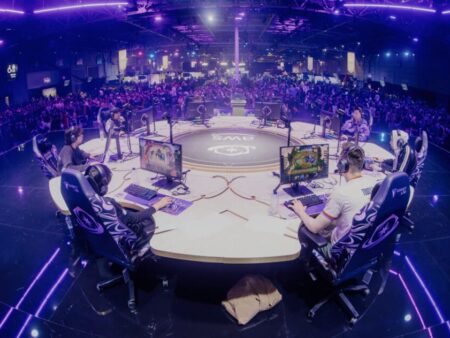 TFT Paris Open 2025: Киберспорт, который стал фестивалем, или Как Riot Games строит комьюнити