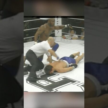 «Телевизионное исполнение»: Анализ жесточайшего нокаута, который украл внимание у UFC и претендует на звание «Нокаут Года 2025»