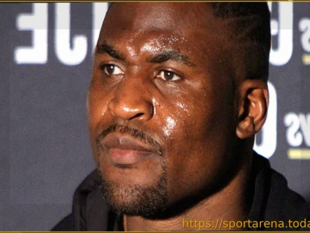 Фрэнсис Нганну возвращается в ММА на андеркарде Ронды Роузи и Джины Карано