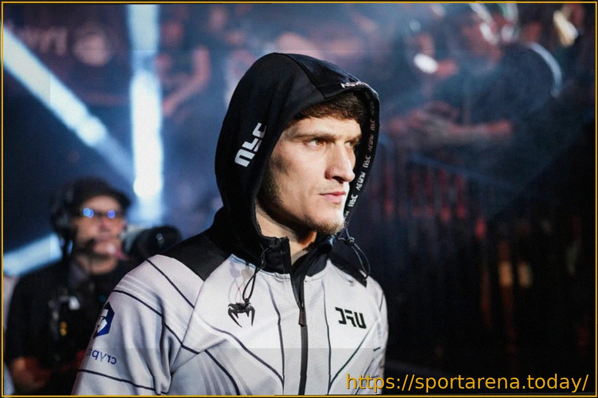 Preview Джо Роган предлагает провести бой Волкановски против Евлоева в Белом доме UFC