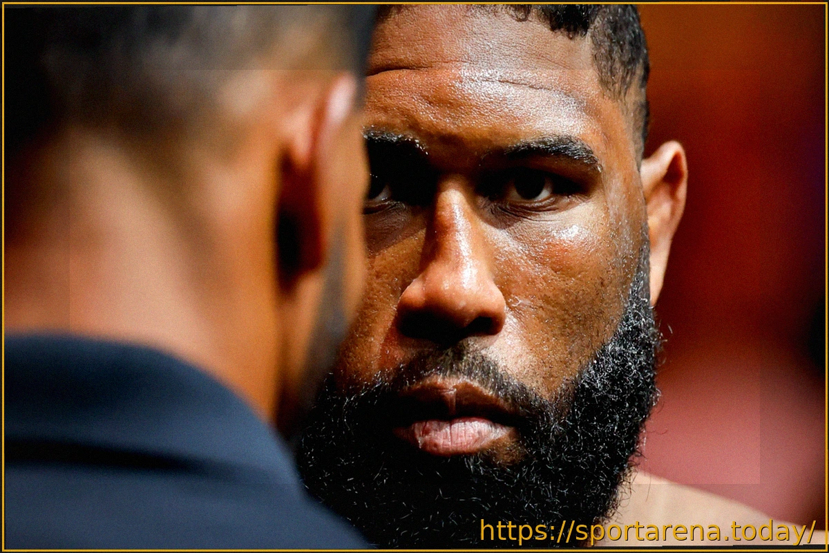 Preview Кертис Блэйдс: молчание в соцсетях прервано после «спасения тяжелого веса» в триллере UFC 327