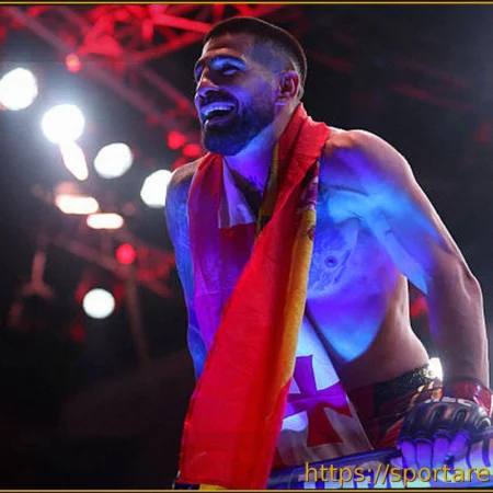 Топурия против Гэтжи: Что говорят коэффициенты