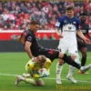 Дебютант HSV Тангвик остановил неэффективный Леверкузен