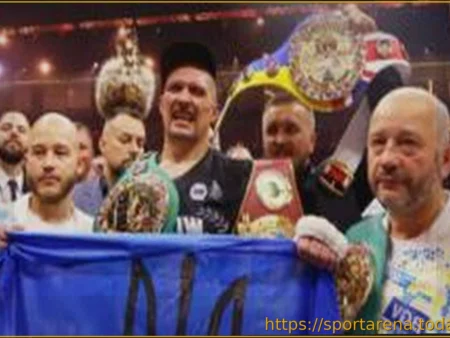 Usyk vacates belts but is not retiring