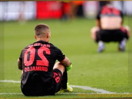 Leverkusen’s asking price could complicate Atlético Madrid move for Grimaldo
