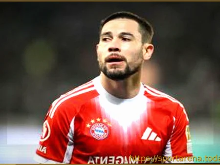 Guerreiro emerges as candidate to replace Grimaldo at Leverkusen